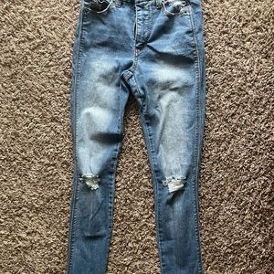 Arizona washed out blue jeans